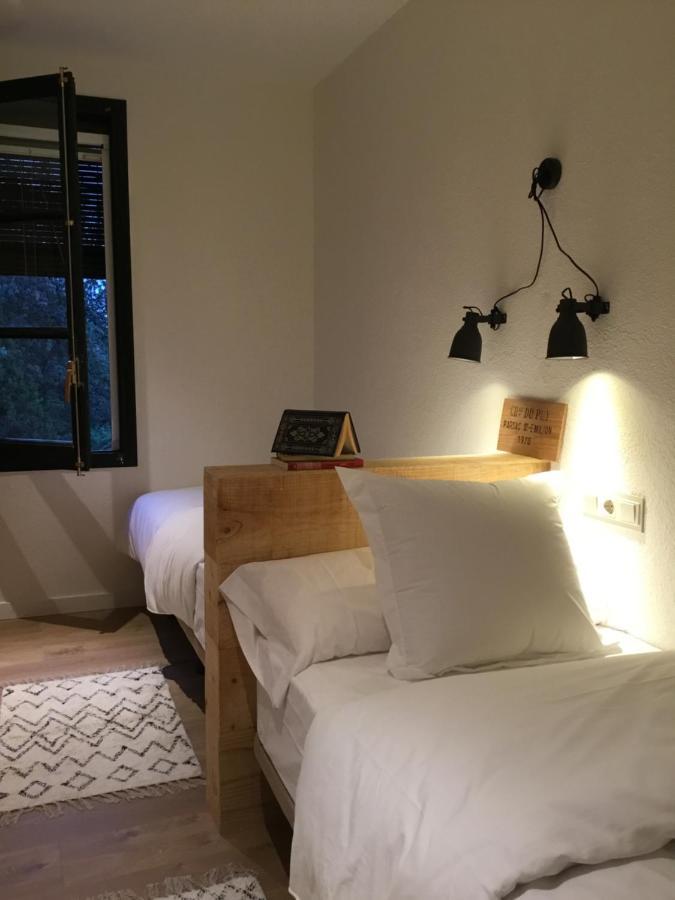 Hostal Can Maret Vilademuls エクステリア 写真